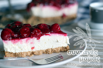 Τσιζκέικ (cheesecake) με λευκή σοκολάτα